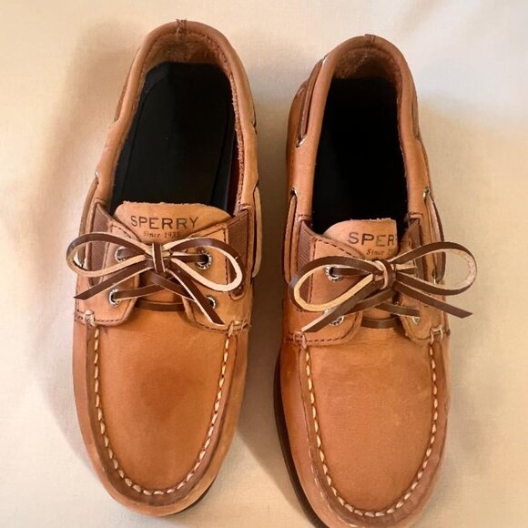 Genuine Sperry Boat Shoe in size Kids 3 (fits Women size 5) - Picture 1 of 5